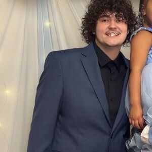 Meet your Posher, Chaz